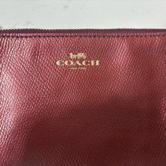 Coach Metallic Corner Zip Wristlet with Gold Logo - Picture 2 of 7